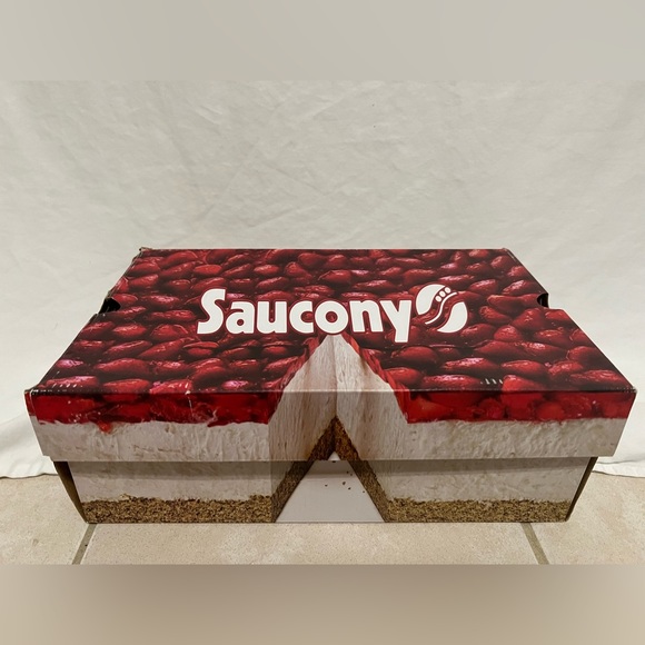 Saucony SHADOW 6000 (NEW YORK STRAWBERRY) Size Womens 8.5 Mens 7 NWT Sneakers - Picture 5 of 9